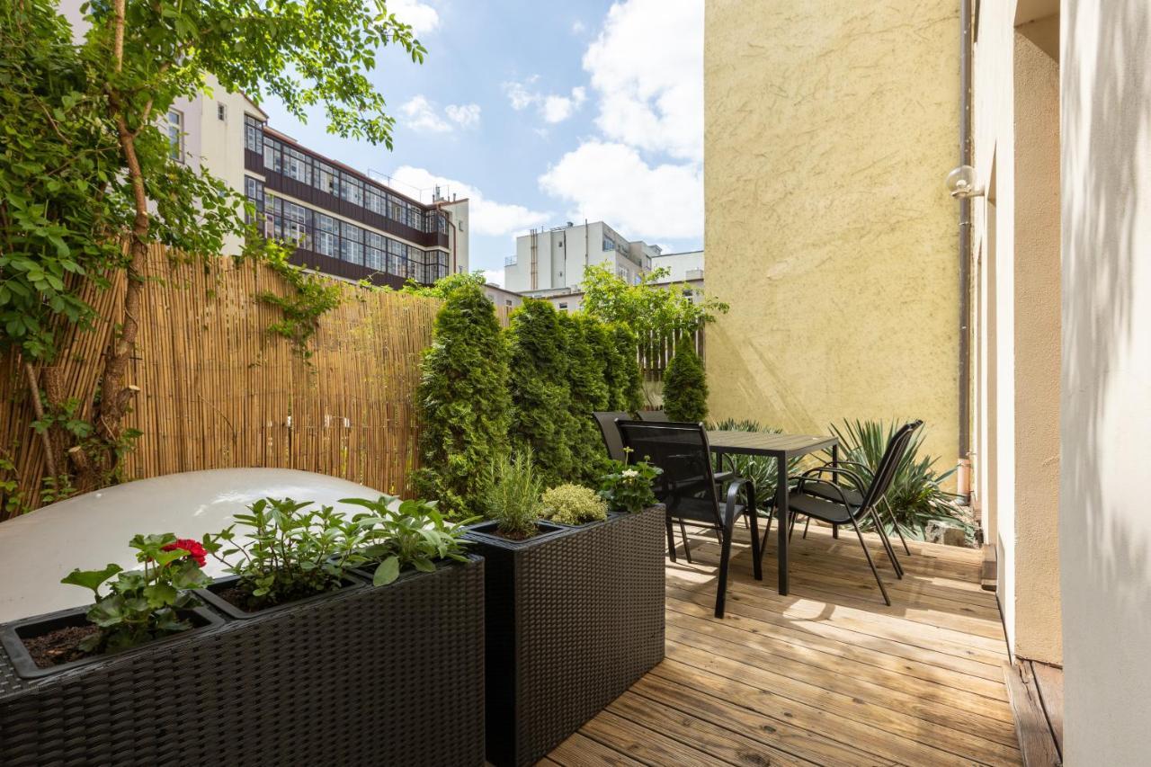 City Centre Garden Apartment With Parking Prague Ngoại thất bức ảnh