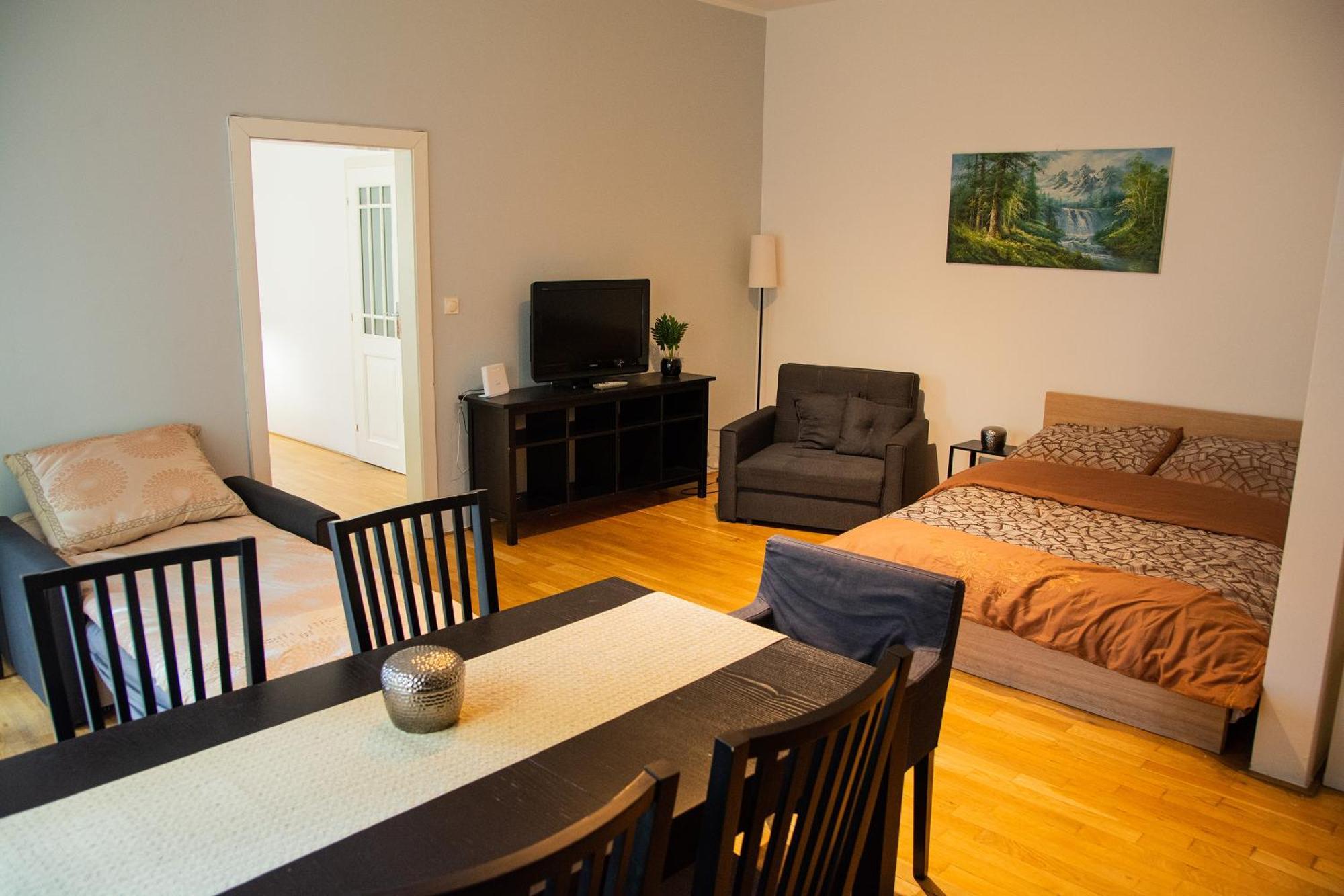 City Centre Garden Apartment With Parking Prague Ngoại thất bức ảnh